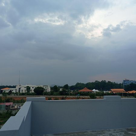 Jai Anjaneya Guesthouse Devanahalli Eksteriør billede